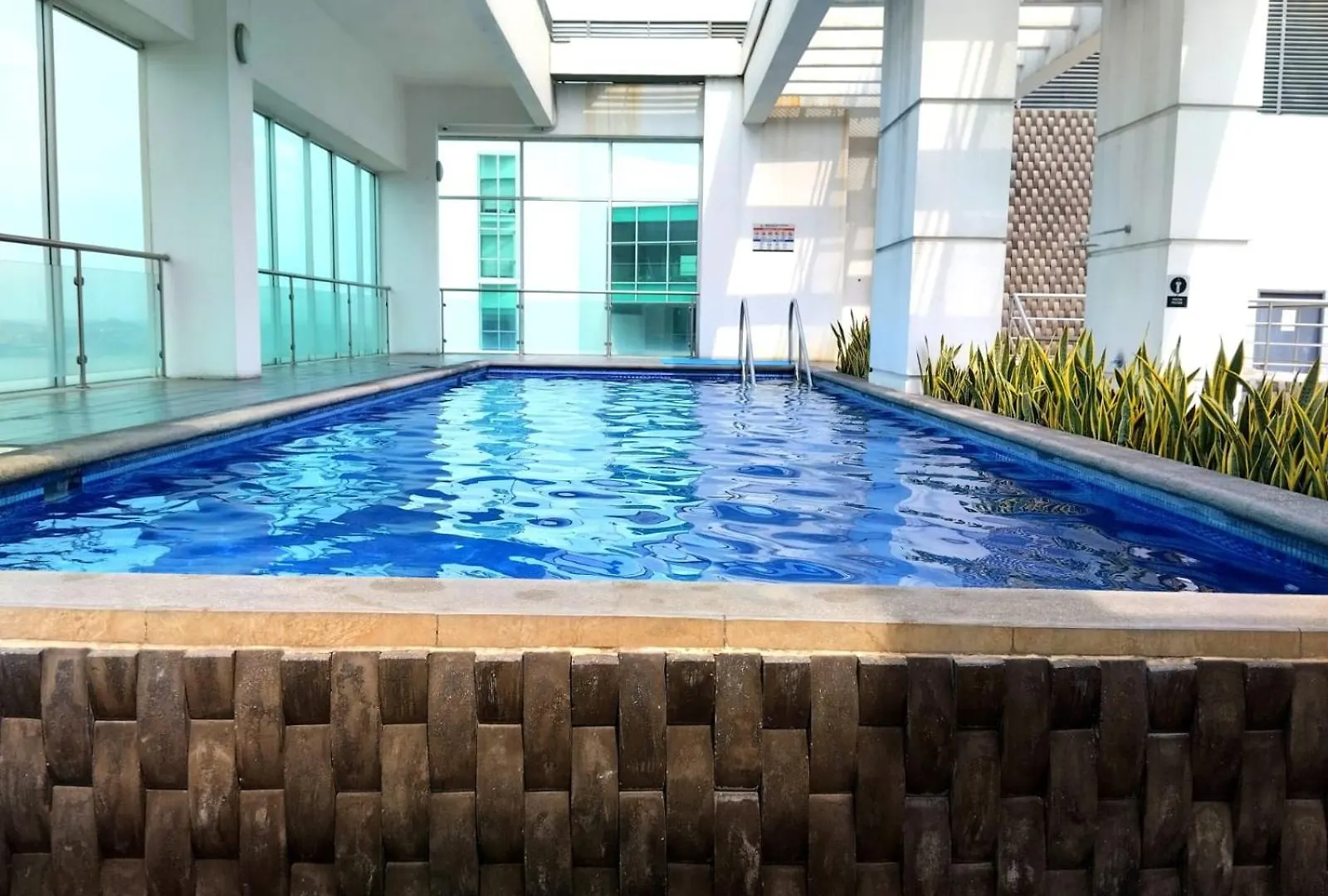 Luxuri Suite Vista Al Rio Guayaquil Appartement