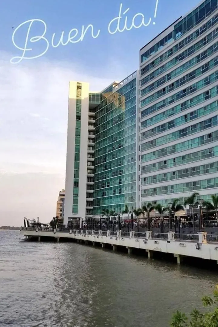 Διαμέρισμα Luxuri Suite Vista Al Rio Γκουαγιακίλ Ισημερινός